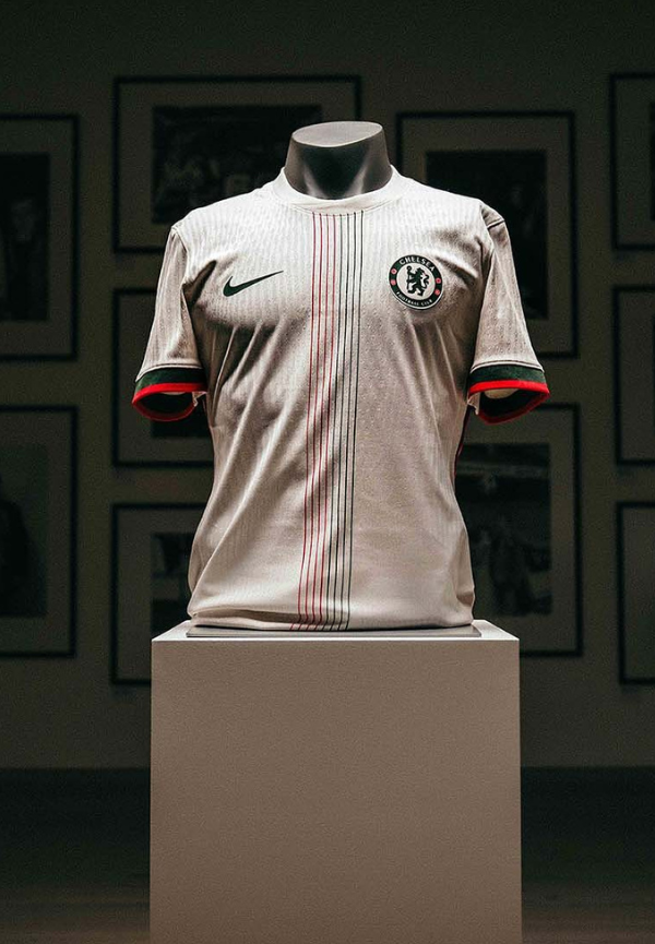 Chelsea 25/26 Away
