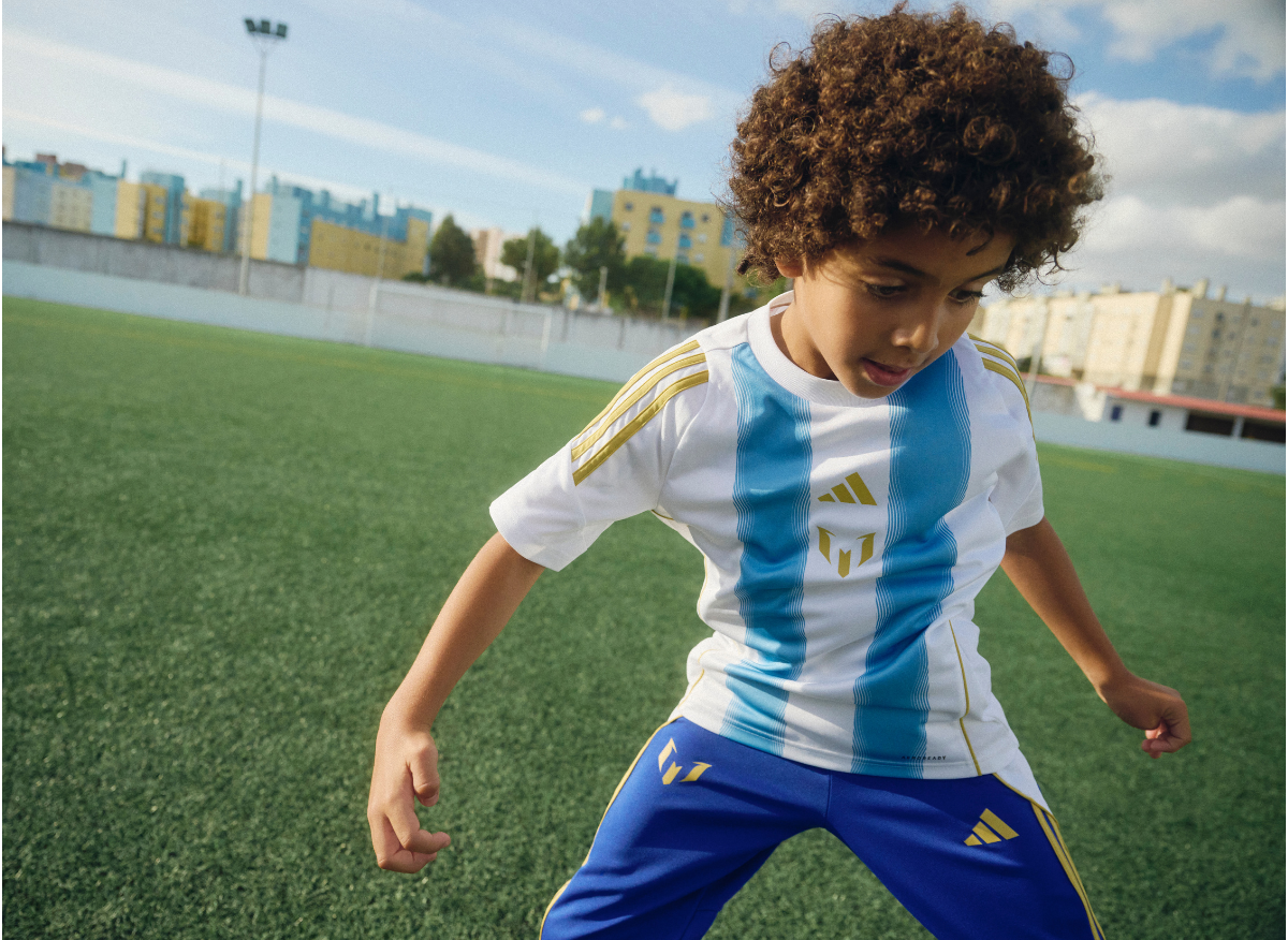 Kids Football Collection | Dubai & Abu Dhabi, UAE | NUMBER 10