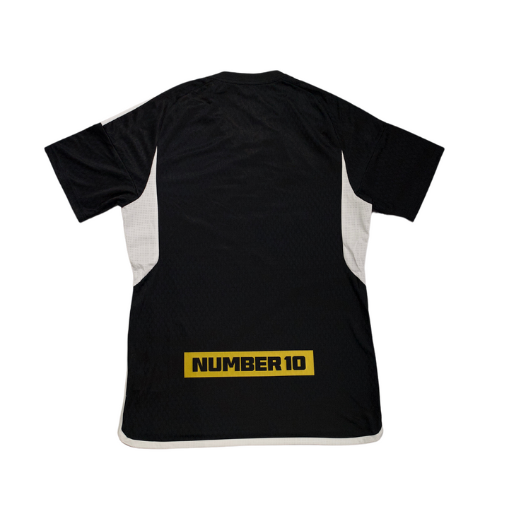 NUMBER 10 x TOP BALLER DXB English Black