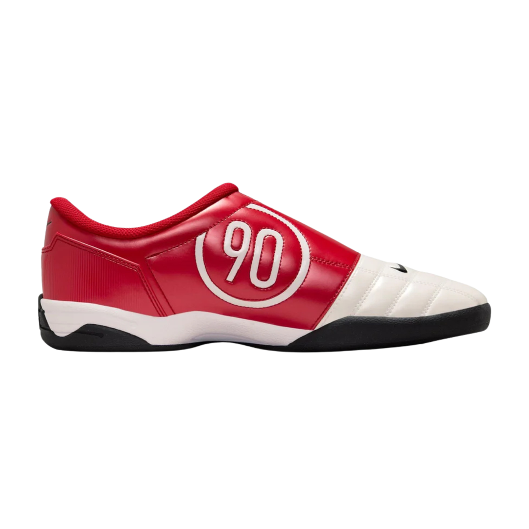 Total 90 - White/Black-Gym Red by Nike at NUMBER 10 - Buy Now!