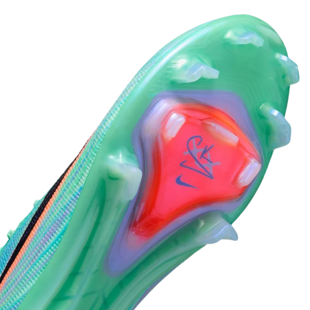 Nike Superfly 11 Elite FG 'Sam Kerr' adult football boots in Green Glow and Black, showing the sleek design and vibrant color accents.